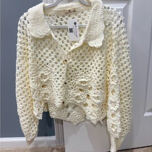 NWT Size SMALL Urban Daizy Crochet Cardigan – Cream ✨